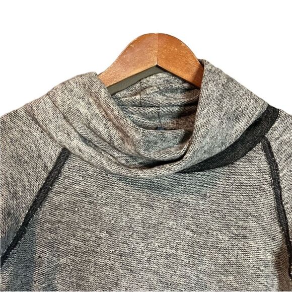 Kühl wool blend cowl neck sweater - Picture 2 of 11